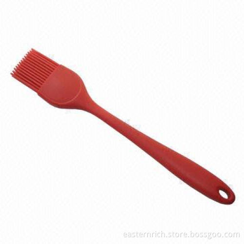Silicone brush with wire core